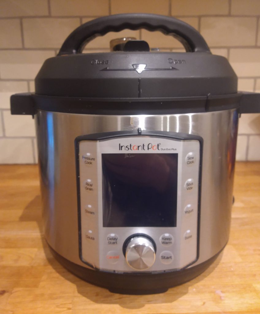 an instant pot duo 10 in one in a kitchen